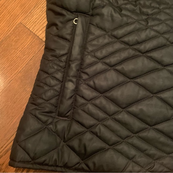 Royal Robbins Black Quilted Vest - Picture 4 of 8